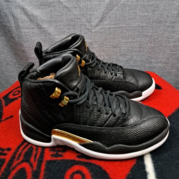 Size 8.5 Women Nike Air Jordan 12 Retro 'Reptile' AO6068-007 - Picture 2 of 14